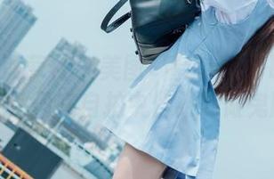 BoLoli菠萝社 – 美图+精选=Barbie可儿教你如何在自拍中优雅地做鬼脸！