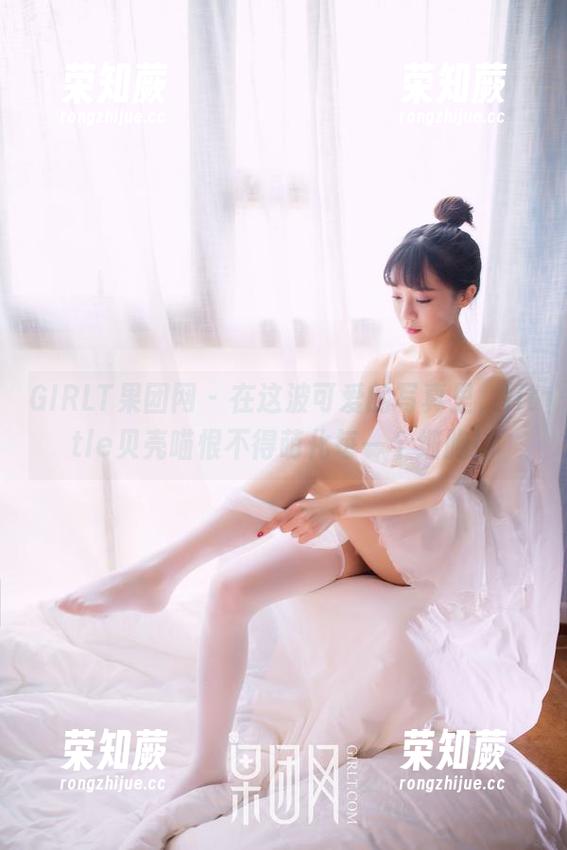 GIRLT果团网 - 在这波可爱的写真里，little贝壳喵恨不得萌化每一个细胞！
