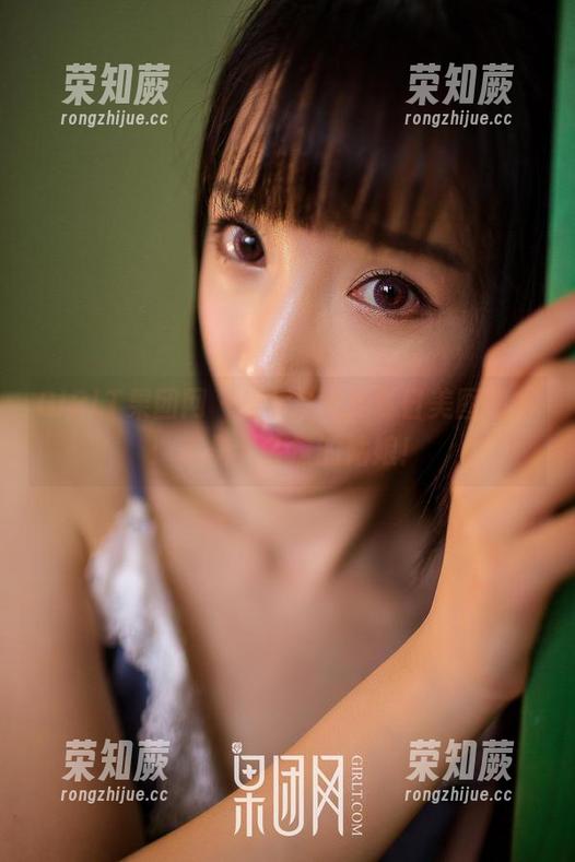 GIRLT果团网-蜜桃Q妹儿 GIRLT果团网 - 蜜桃Q妹儿夏日美图图集:真是个会撩的姑娘!