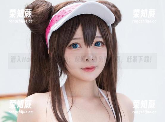 潜入Hachi小芭的泳池：超好看的免费套图，赶紧下载！