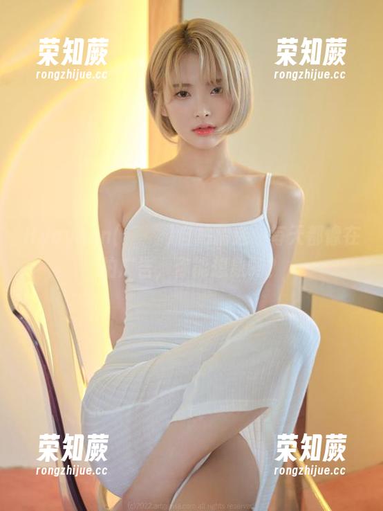 Hyoyeon(김효연)自拍精选：每天都像在拍广告，你能想象吗？
