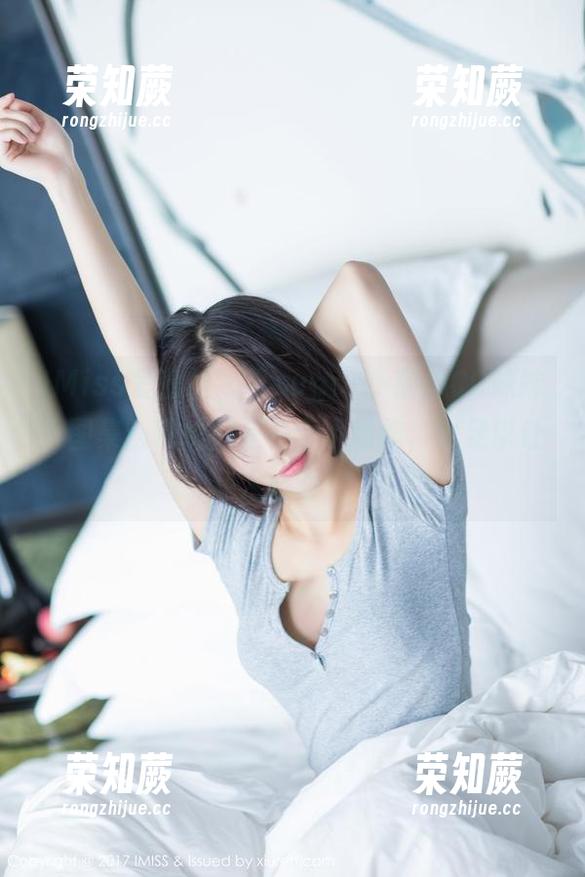 IMiss爱蜜社 - “sugar小甜心CC妹妹”图集：哪怕只是一个小动作，也足以让人心动。