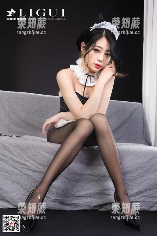 Ligui丽柜 - 在晴晴的世界里，作品与人交织，观看这些精品典藏时不由自主地屏住了呼吸。