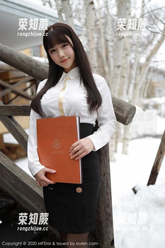 MFStar模范学院-程程CC MFStar模范学院 - 程程CC女神的诱惑图包:我知道你不止一次想下载