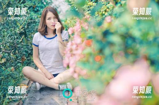 QingDouKe青豆客-小九Vin QingDouKe青豆客 - 最新小九Vin高跟鞋套图上线:这双鞋简直能抵得上我一年零花钱!