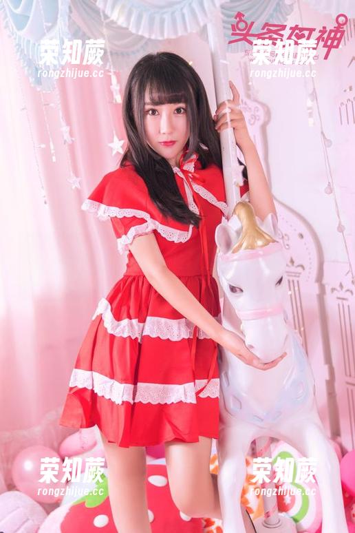 TouTiao头条女神-美纳子 TouTiao头条女神 - 美纳子×水手服最新更新,船长也想给个五颗星!