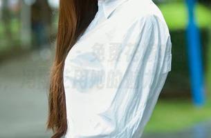 TuiGirl推女郎 – 免费花嫁套图就是一种勇气，冯雨芝用她的魅力来告诉你！