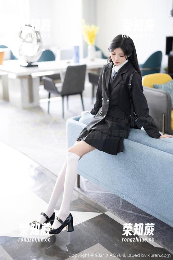 XIAOYU语画界-小海臀Rena XIAOYU语画界 - 不看后悔!小海臀Rena最新美图,肉丝时刻撩动心弦