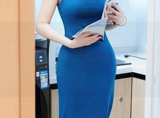 Xiuren秀人网 – 在定制体操服里的Carol周妍希：图集里的光影交错，心跳都跟着加速。
