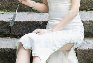 Xiuren秀人网 – 这“夏晓Maggy校园”合集，感觉不看不行啊，简直是感受到了校园那个特殊的气息，真有点小激动。