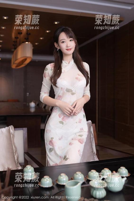 Xiuren秀人网 - 瑶瑶baby的吊带作品精选：随意又不失优雅，这感觉太妙了！
