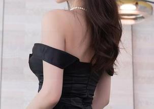 Xiuren秀人网 – 美图赏心悦目，盼盼已鸠比基尼写真让人忍不住多看两眼