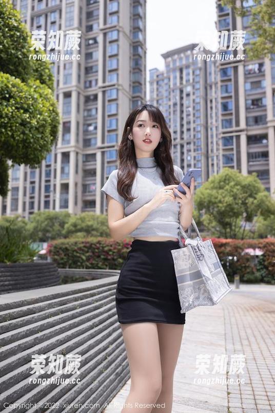 Xiuren秀人网-阿乖Kiddo Xiuren秀人网 - 阿乖Kiddo和她的少女们:一部捕捉灵动瞬间的合集
