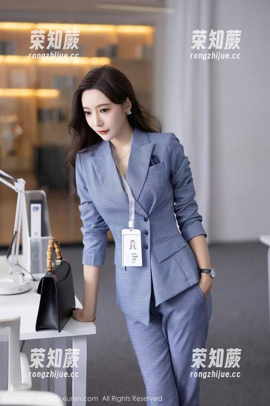 Xiuren秀人网-陆萱萱 Xiuren秀人网 - 原图在线:陆萱萱的美足,真的是拥有魔力,不信你试试!