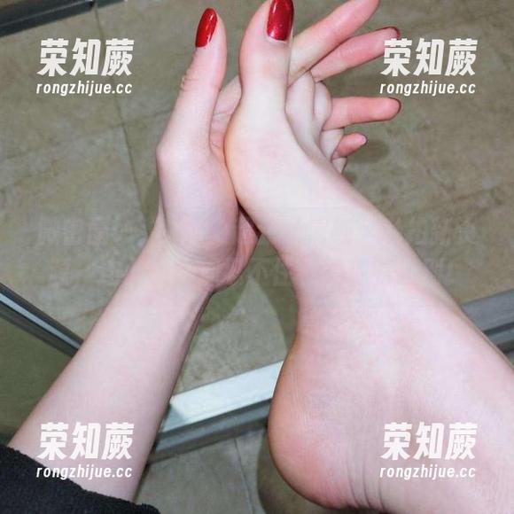 YuYu超甜丫 微密圈 - “YuYu超甜丫清纯”私拍新资源,连小动物都忍不住要围观的级别!