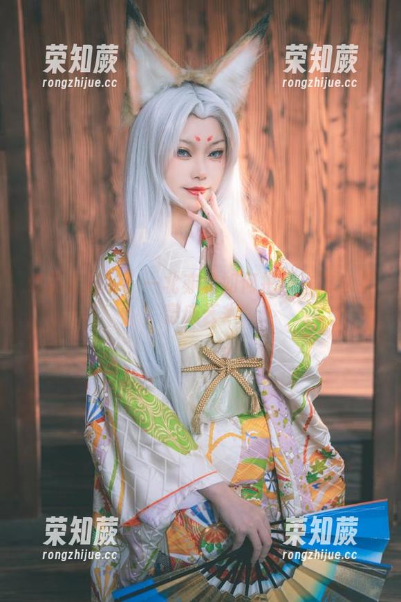 一北亦北 作品大揭秘:一北亦北如何把杀生院泳装穿成艺术