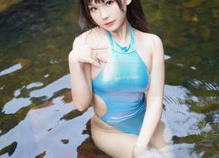 七七娜娜子化身小僵尸，cos套图曝光，灵魂出窍的可爱！