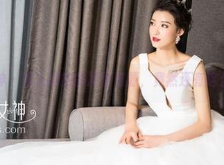 克拉女神 – 双人摆拍的凌雪资源，竟然还有这么多梗！