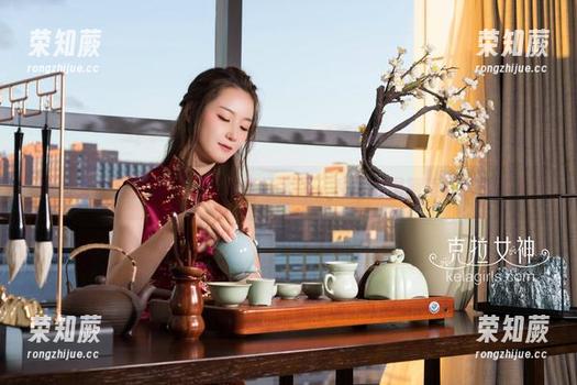 克拉女神-王睿 克拉女神 - 王睿:这御姐气场太强,私拍美图简直让人想捧心!