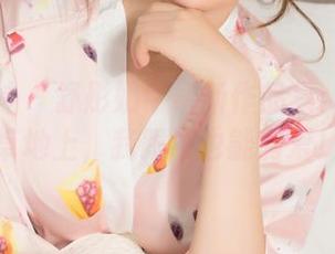 克拉女神 – 舒彤奶牛最新作品集：盈盈的草地上，我跟牛也能有爱！