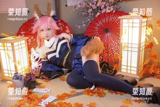千寻大人 千寻大人户外写真,不知道为什么,看着看着就开始幻想了起来。