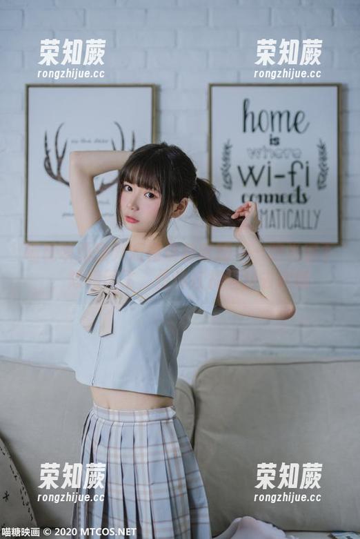 喵糖映画室外短裙最新套图——阳光洒下，短裙飘飞，仿佛在提醒我去奔跑