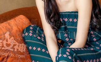 头条女神 – 更新！Coco在海边的最新写真，谁说沙子不要在腋下了？