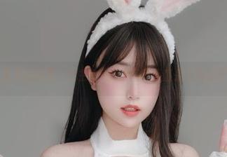带着无圣光的幽默，女主K死库水写真简直是比吃瓜更好玩！