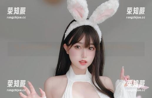 女主K 带着无圣光的幽默,女主K死库水写真简直是比吃瓜更好玩!