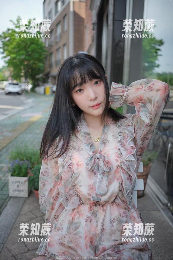 即刻沉浸在姜仁卿(강인경)的豹纹图集里，无圣光的魅力你懂吗？