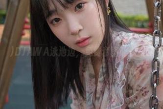 姜仁卿(강인경)DJAWA泳池边，免费套图让你流口水的绝佳景致