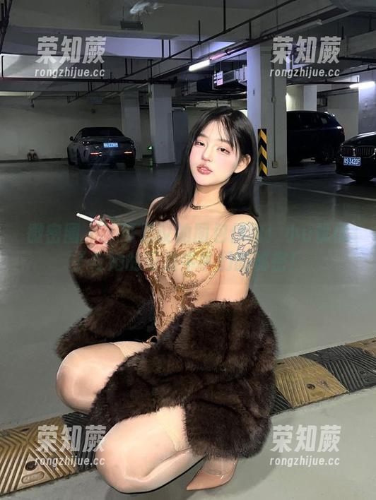 小u优优子 微密圈 - 不可思议的图包体验!小u优优子与她的可爱牛牛们的秘密!