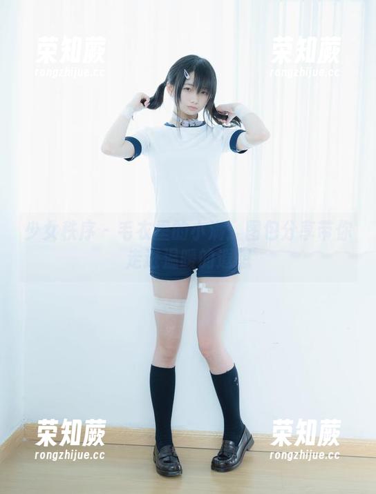 少女秩序-小满 少女秩序 - 毛衣里的小满:图包分享带你走进温暖的遐想