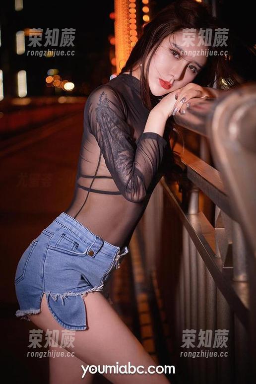 尤蜜荟 - 小仙的户外写真集，草地、流水与阳光的浪漫资源