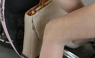 异思趣向 – 妃妃的网盘小秘密：红高、黑丝与红套裙合集为你的生活增添点色彩！