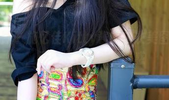 推女神 – 施忆佳Kitty酱的内衣美图合集，无法抗拒的视觉诱惑
