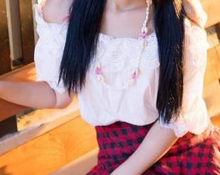 推女神 – 梦娜Vanessa的睡衣分享，最新作品让人忍不住想多停留一会儿。