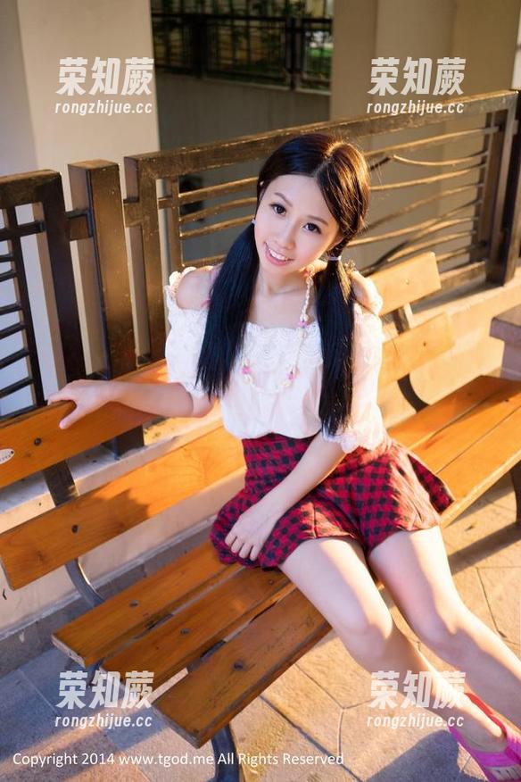 推女神-梦娜Vanessa 推女神 - 梦娜Vanessa的睡衣分享,最新作品让人忍不住想多停留一会儿。