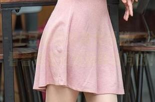 推女郎 – 土豆姐的短裙大揭秘：分享原图，看看她是如何玩转时尚的！