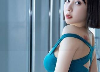 微密圈 – 圣诞的果儿Victoria：当小清新遇上颇具挑逗的原图套图