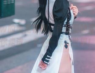 果咩酱w的美足福利，作品里的足迹会带你走进一个不一样的世界！