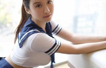 模范学院 – 胡润曦，套装写真在网盘里的隐秘生活