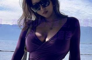 微密圈 – 在洁己u的浴室里，高清美图是每一滴水的倔强