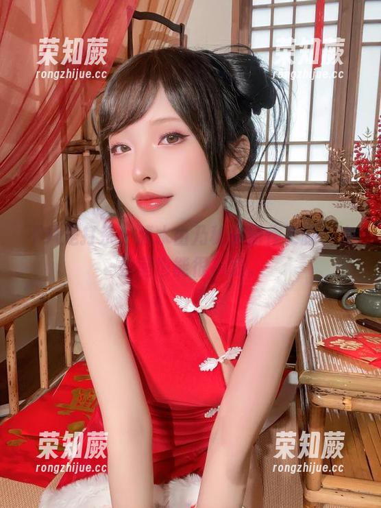 清水由乃 不只是打杂!清水由乃秘书新作更新,办公室也能很有戏。