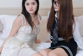 甜予摄影 – 齐齐的白丝图集震撼更新，脚尖加固款，这酥酥的感觉你体会到了吗？