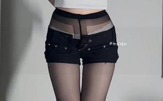 微密圈 – 白龙猫女的裸足美图进驻下载界，快来看看你的审美要升华了！