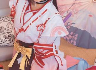 神楽坂真冬的JK：狗粮满满的冬季cos合集！