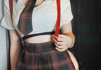 秀人网 – 这里有一套Yuki鱼儿的女仆图包，可能会让你心动，不信你试试！