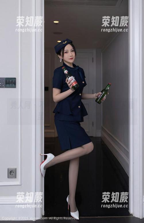 秀人网-z杯悠悠 秀人网 - 不只是z杯悠悠少女:图包下载里藏着的那些小秘密!