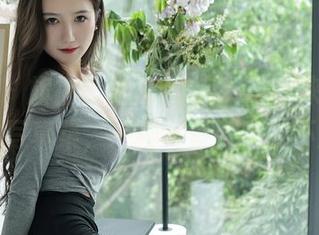 秀人网 – 旗袍已出，八宝icey也来了：下载她的写真集，一秒入梦，真的不想醒！